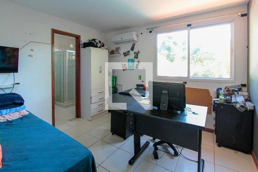 Casa mobiliada com 4 quartos e cozinha em conceito aberto — photo 37