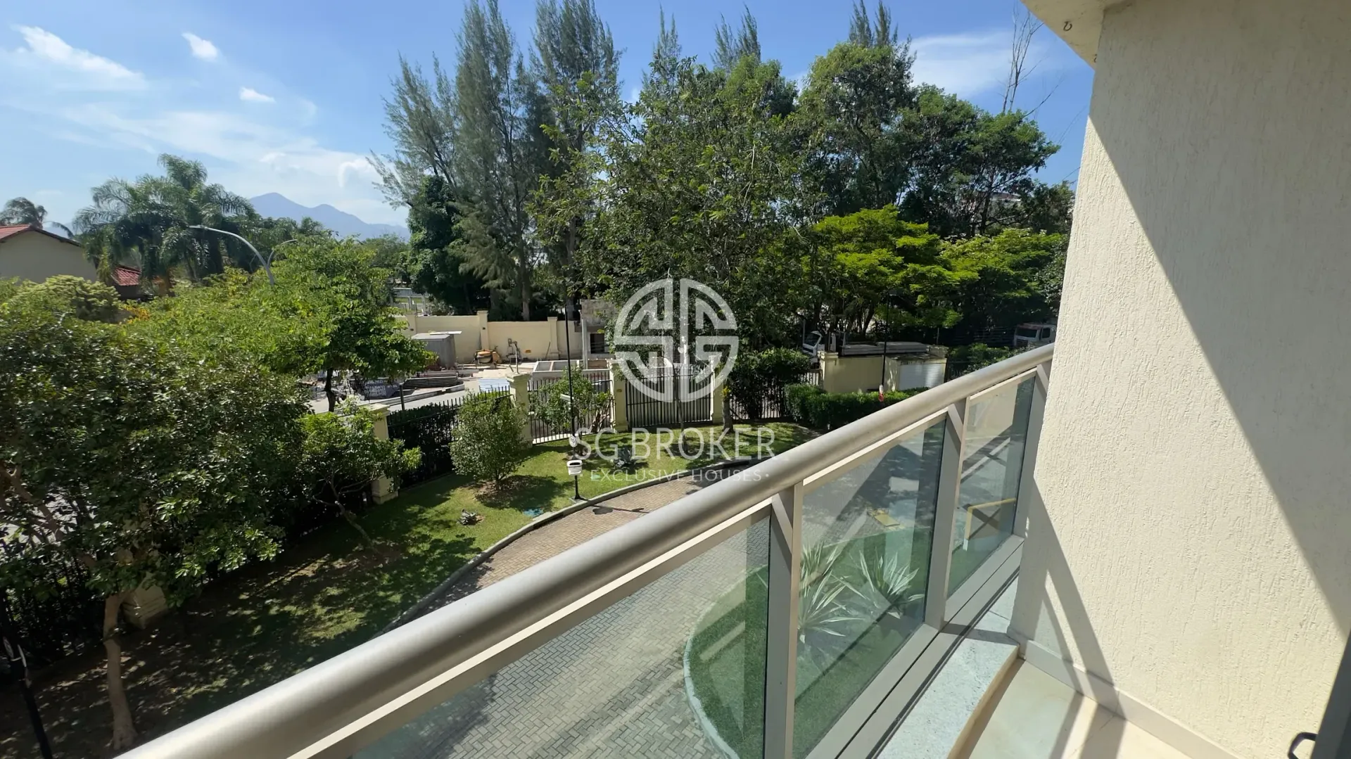 Apartamento com cozinha integrada e 4 dormitórios — photo 45