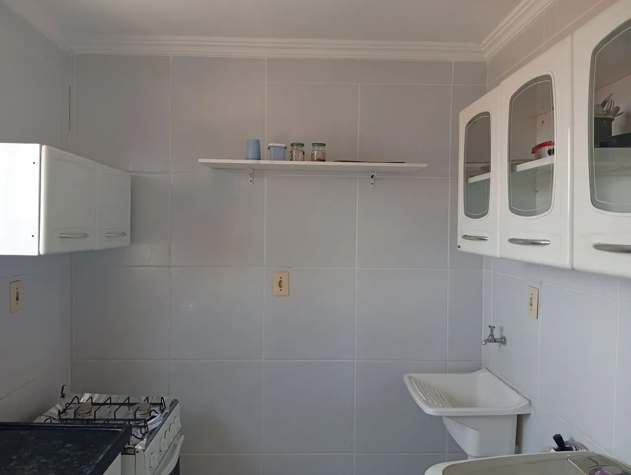 Furnished rental apartment with 2 bedrooms and 2 baths — photo 2