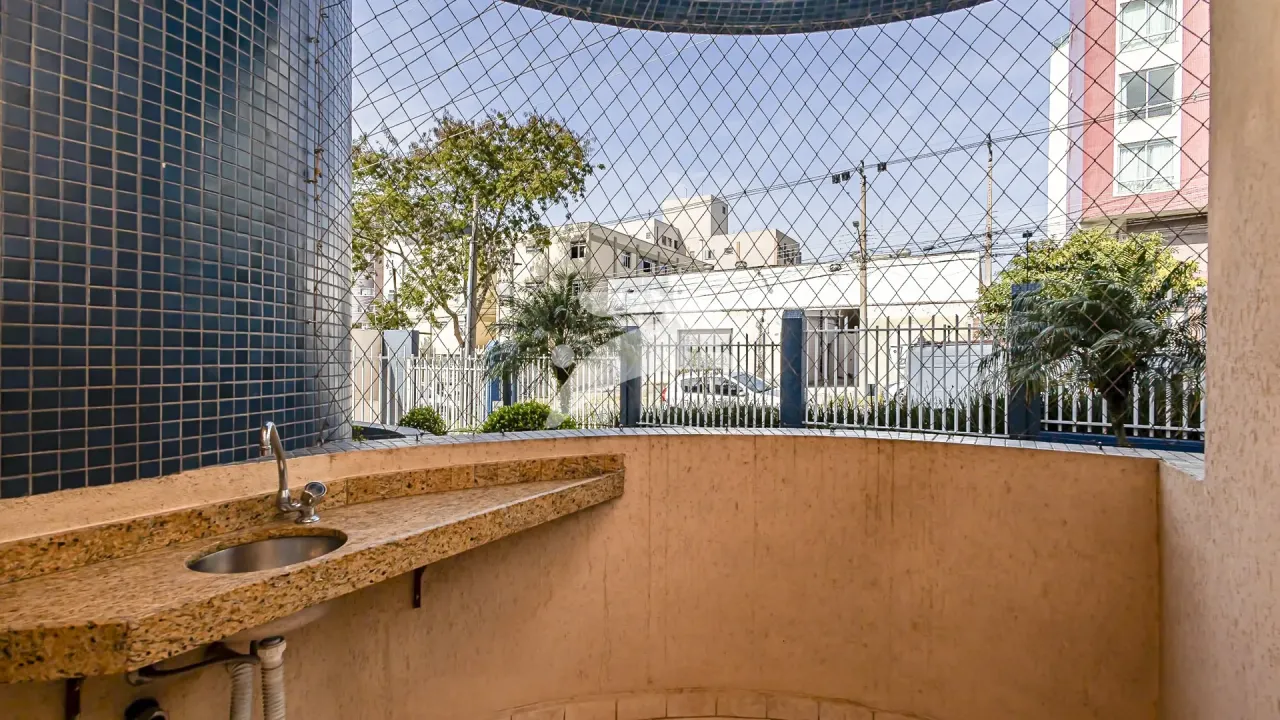 3-bedroom apartment with balcony grill — photo 4