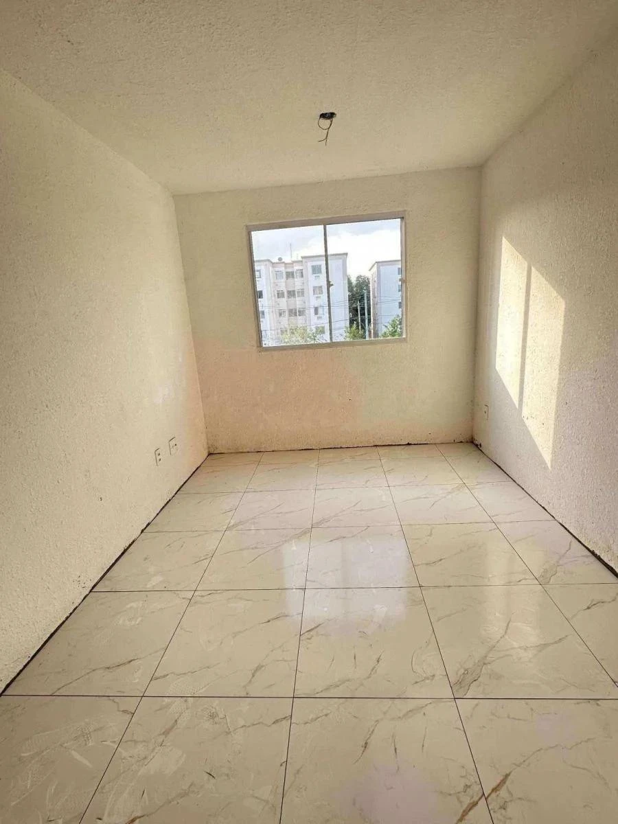 Unfurnished 40 m² apartment with 2 bedrooms — photo 3