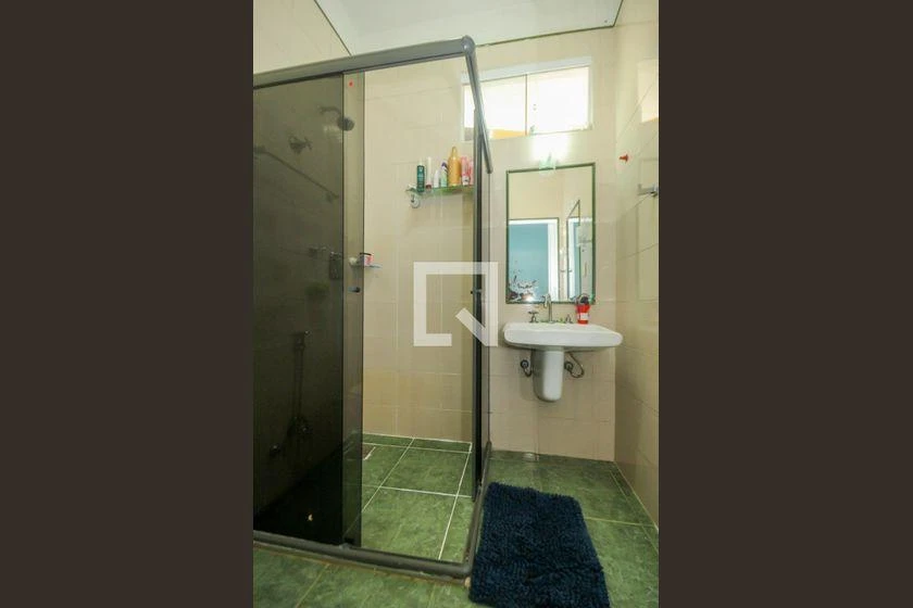 Furnished apartment, 230 m², with a walk-in closet — photo 40
