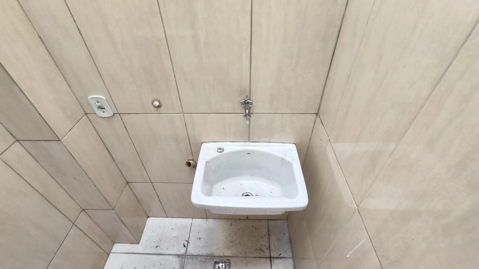 Невеликий студіо з 1 спальнею та 1 ванною без паркінгу — photo 16