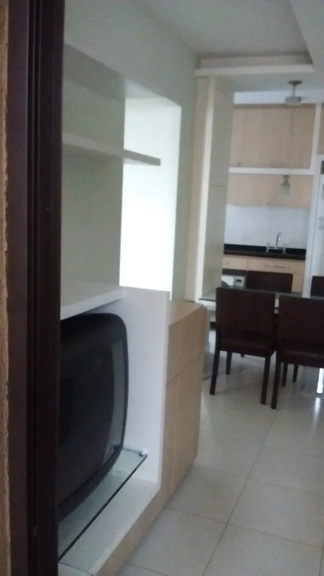 One-bedroom apartment in a building with a gym — photo 14