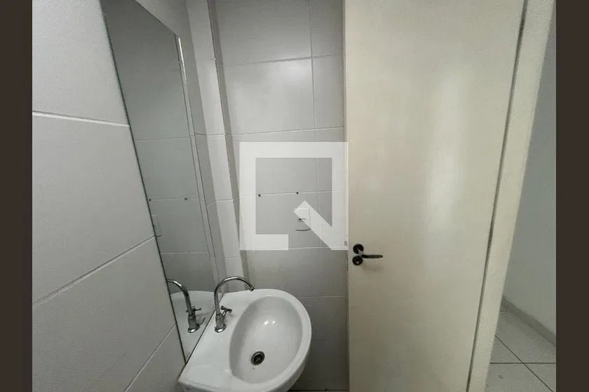 Apartamento de 37 m² com 1 quarto e 2 banheiros — photo 14