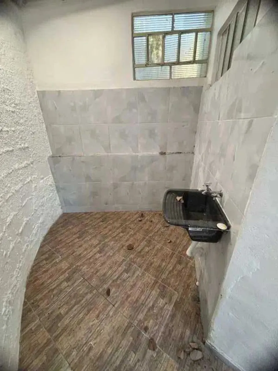 Studio apartment with 1 bedroom and electric shower — photo 6