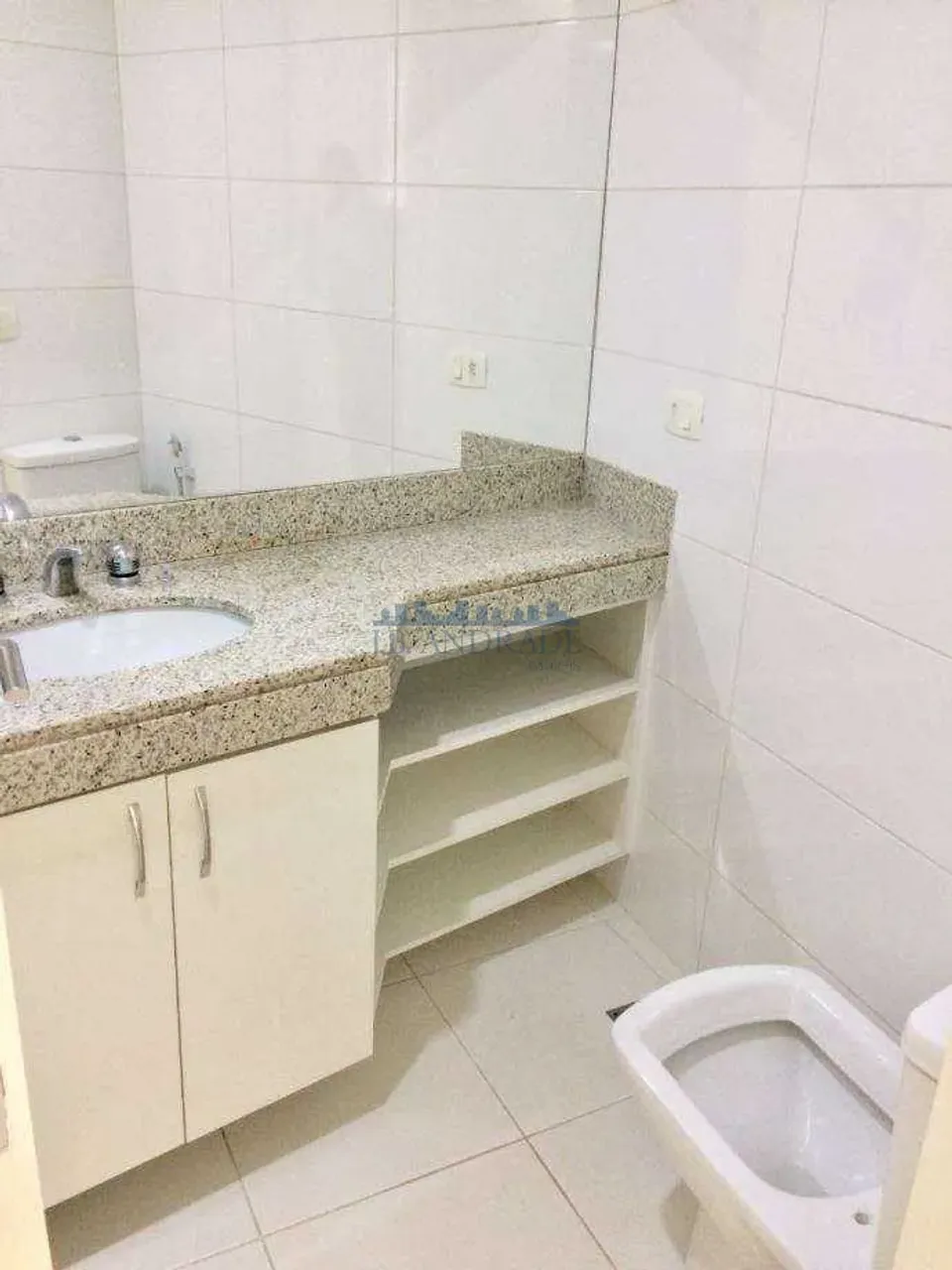 Apartment with 3 bedrooms and a closed gas kitchen — photo 8