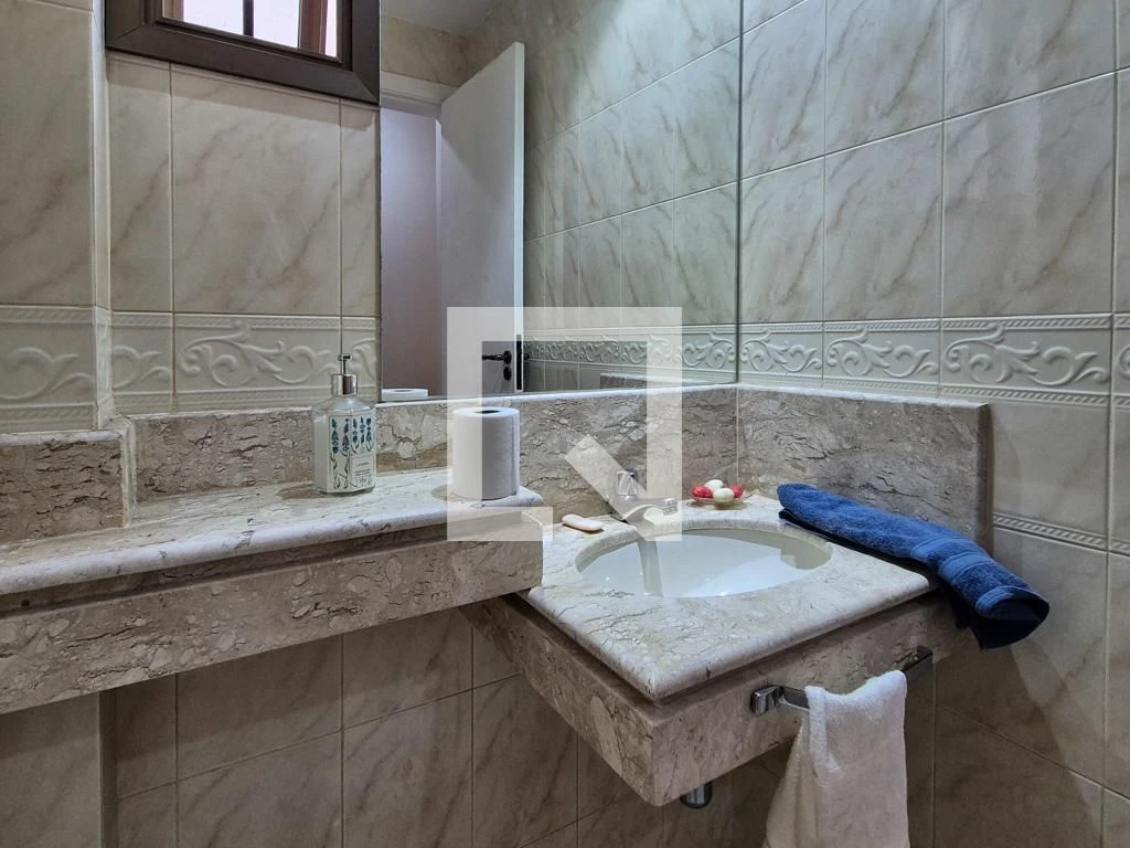 3-bedroom apartment with a balcony and 3 bathrooms — photo 4