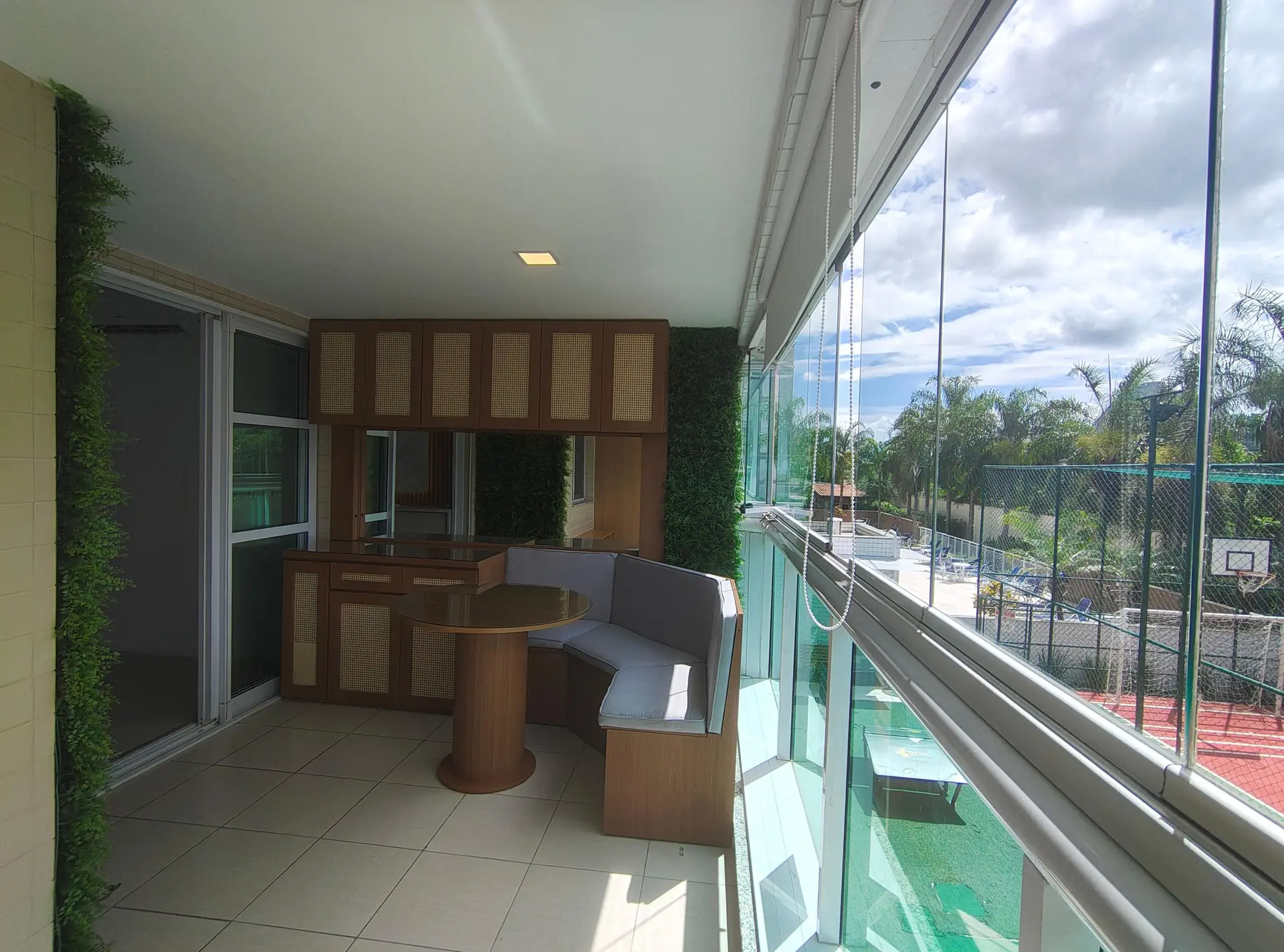 Rental apartment with 3 bedrooms and enclosed balcony — photo 21