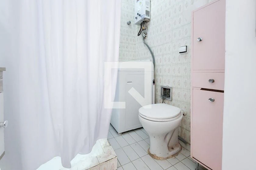 Квартира з однією спальнею та пральною машиною — photo 21