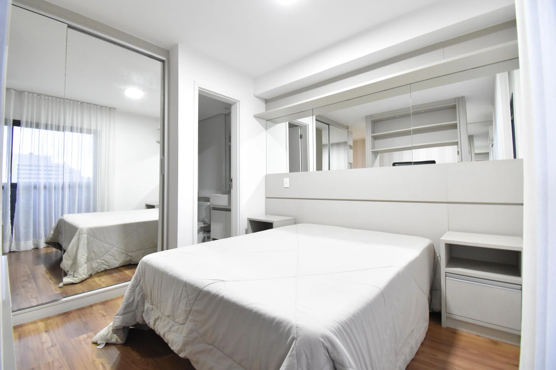 Меблированная студия 35 м² — photo 3
