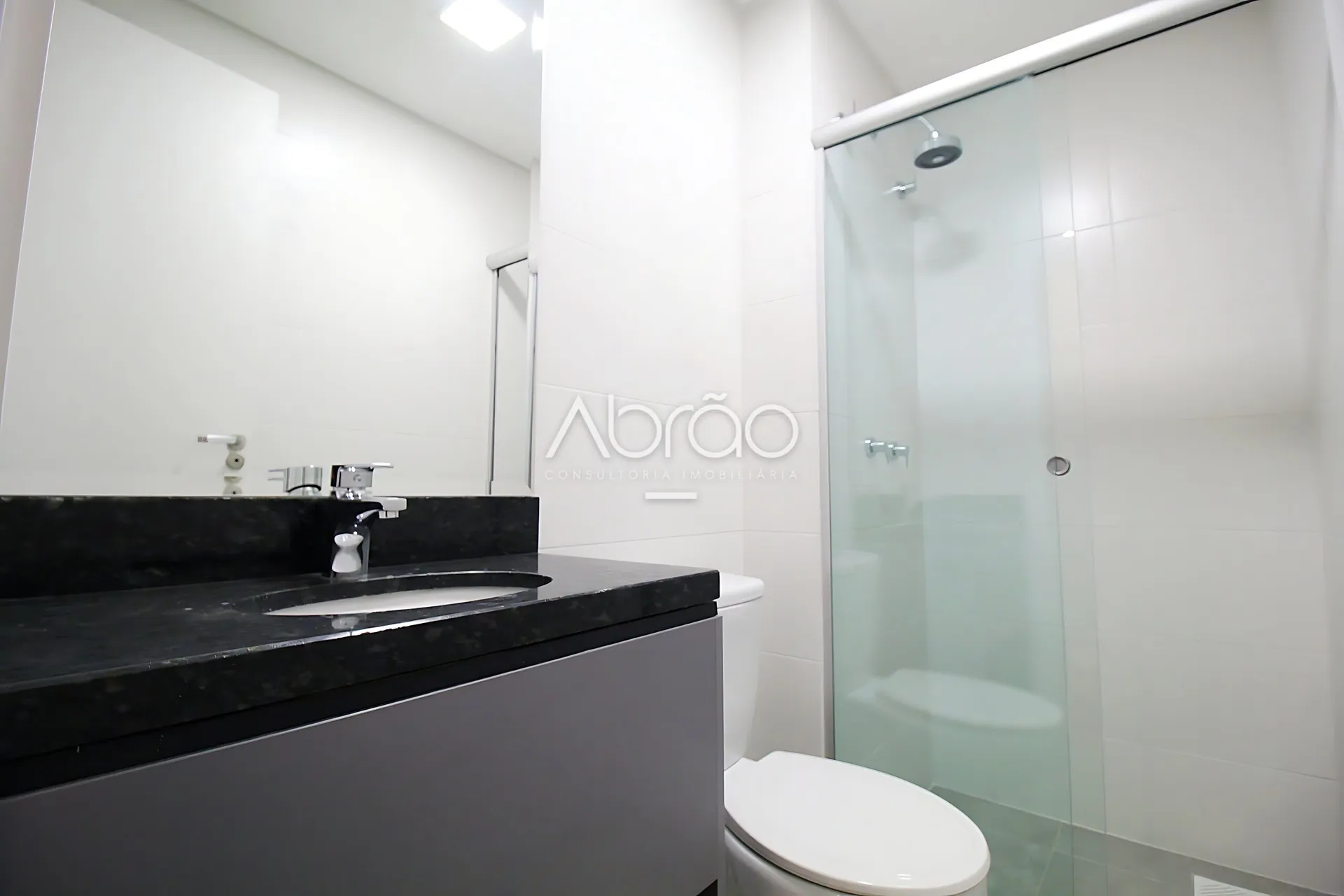 Apartamento amueblado de 30 m² con 1 dormitorio y cocina compacta — photo 40