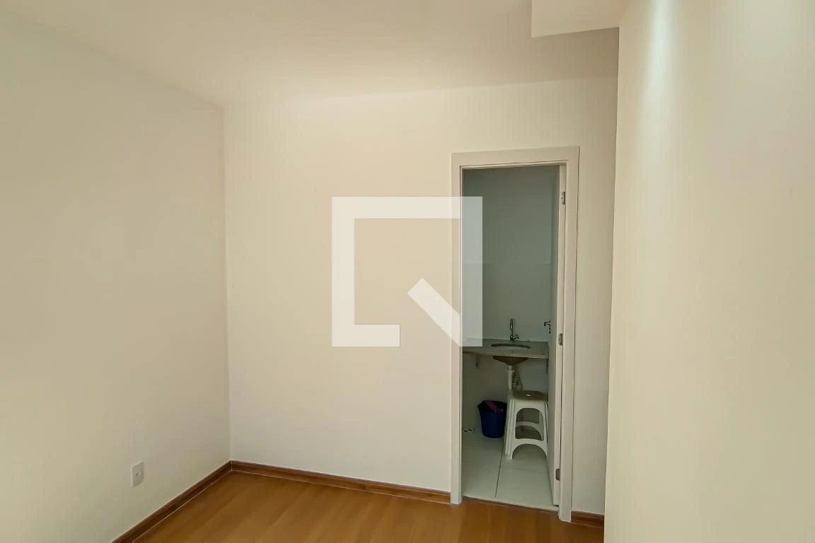 Apartamento de 2 quartos em condomínio com academia — photo 18