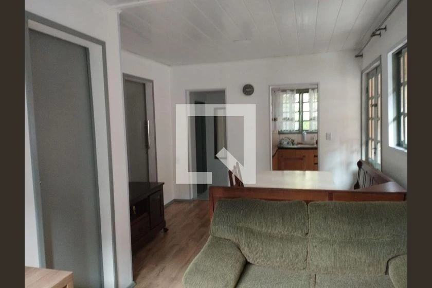 Furnished house with 2 bedrooms and private garden