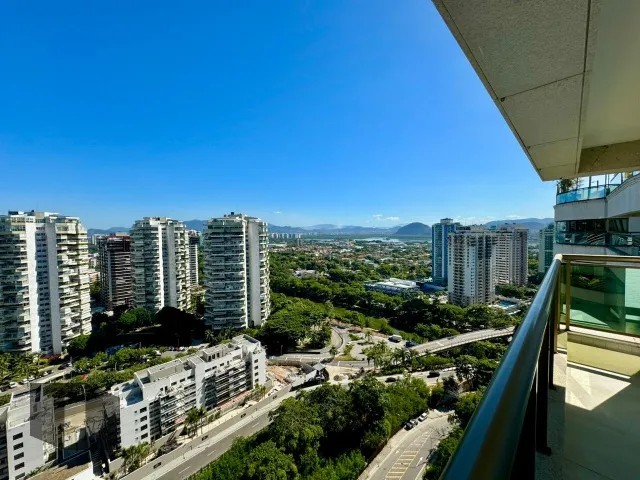 Furnished penthouse apartment with 5 bedrooms and 5 baths — photo 13