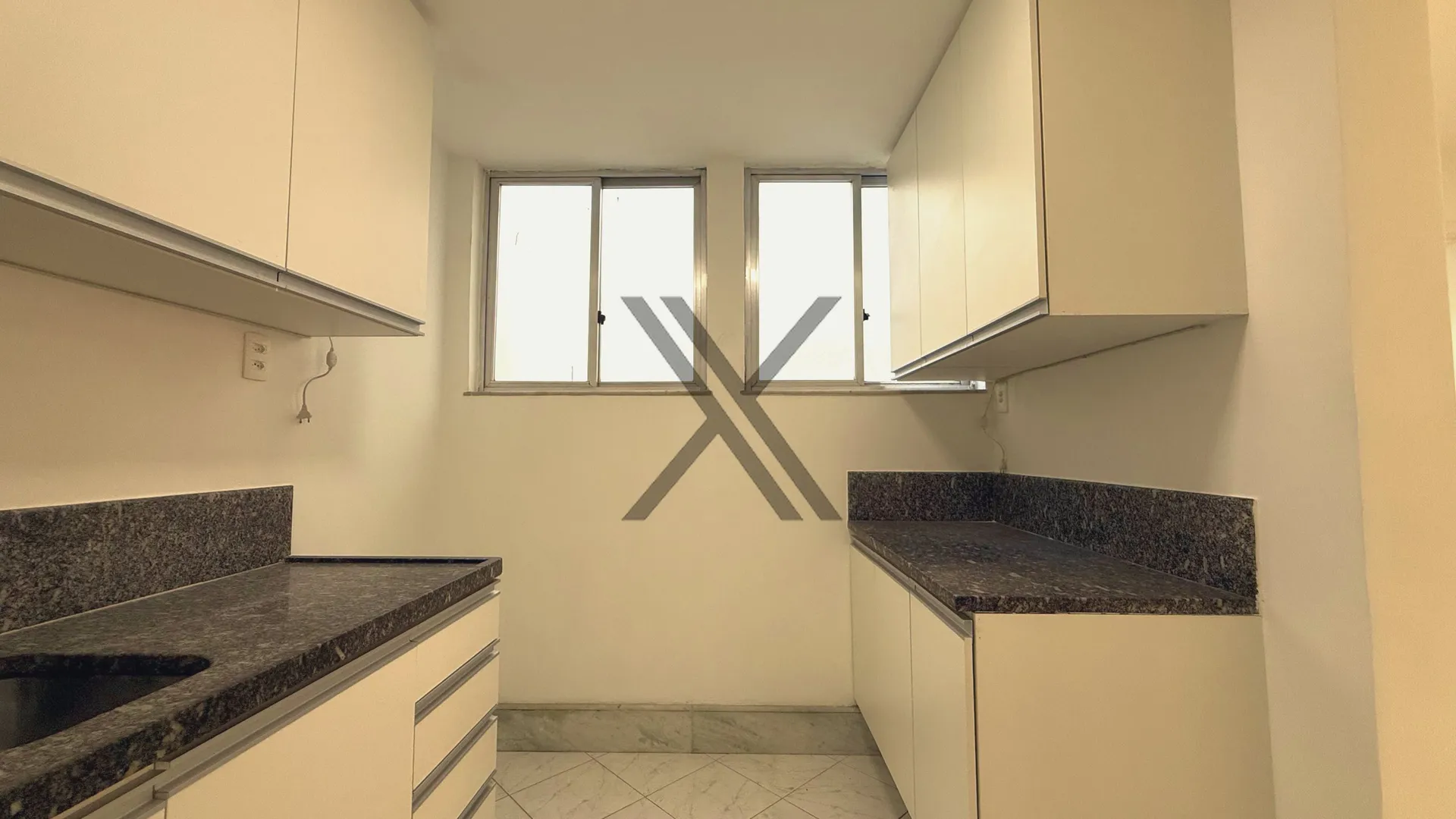 Apartamento com piso de madeira ou laminado, Ipanema — photo 8
