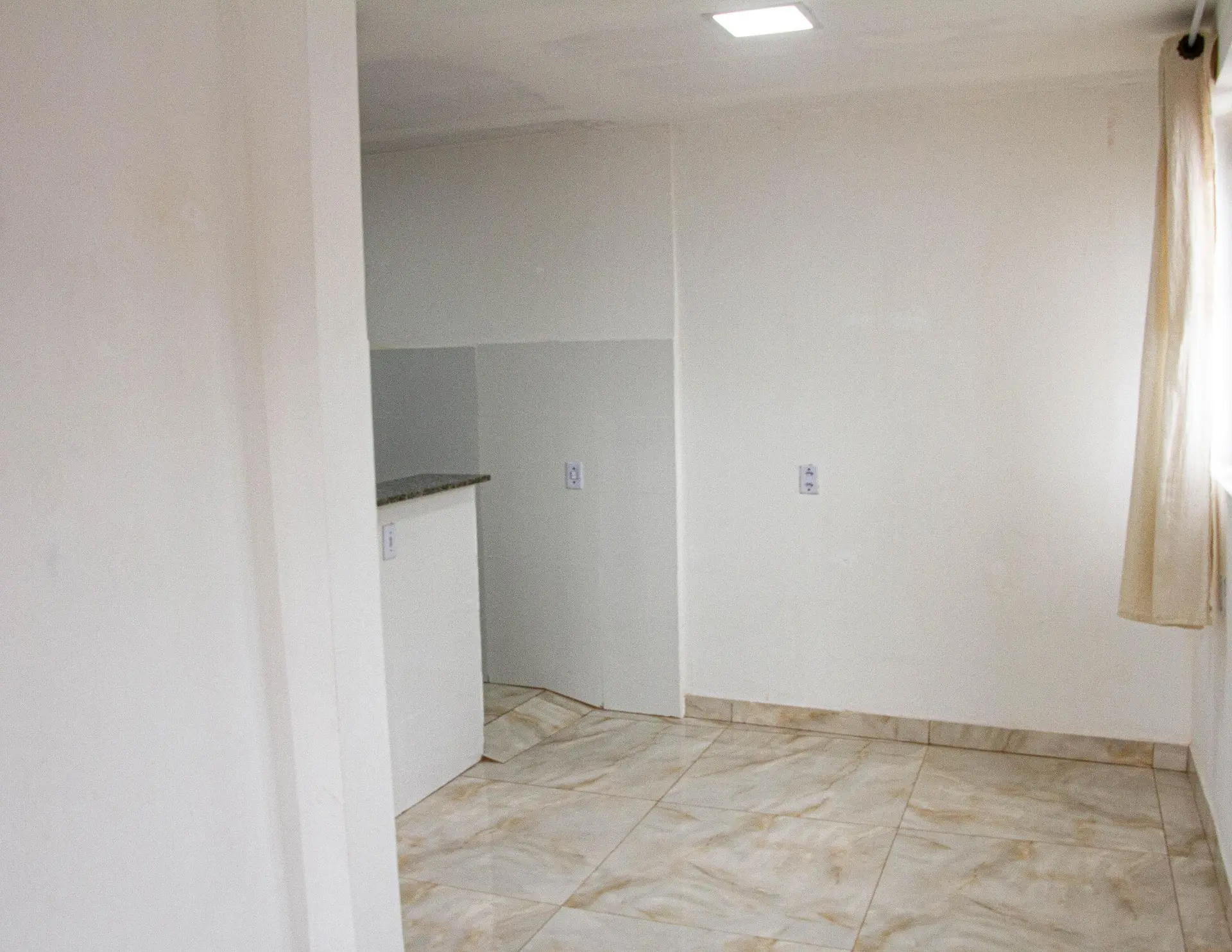 Washing machine in a one-bedroom house, 100 m² — photo 13