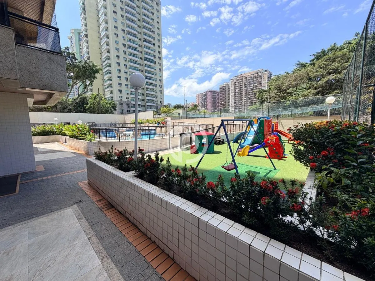 Furnished apartment, 110 m², with a park view — photo 19