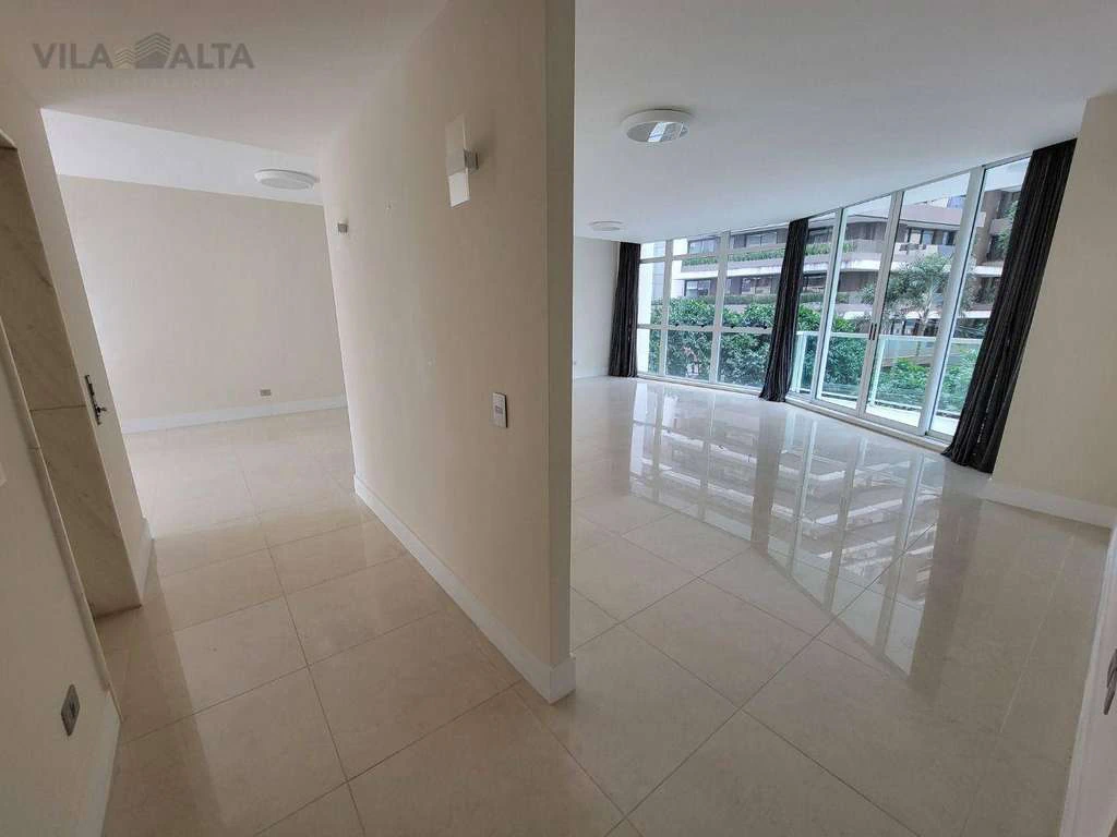 Квартира с 4 спальнями с ванной 370 м² и 4 места — photo 5