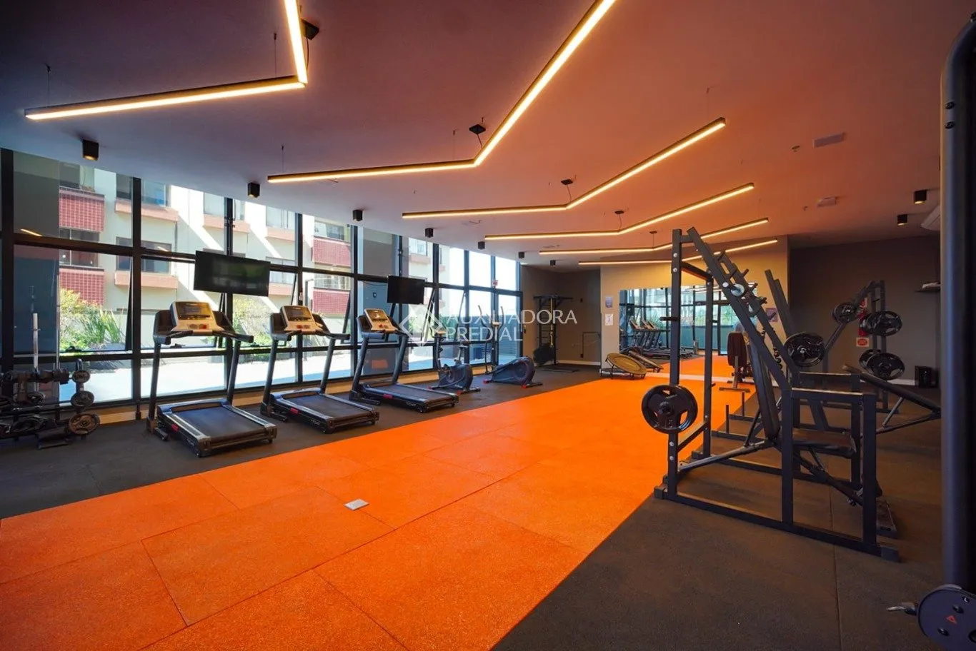 Furnished 36 m² studio with 1 bedroom and city view — photo 12