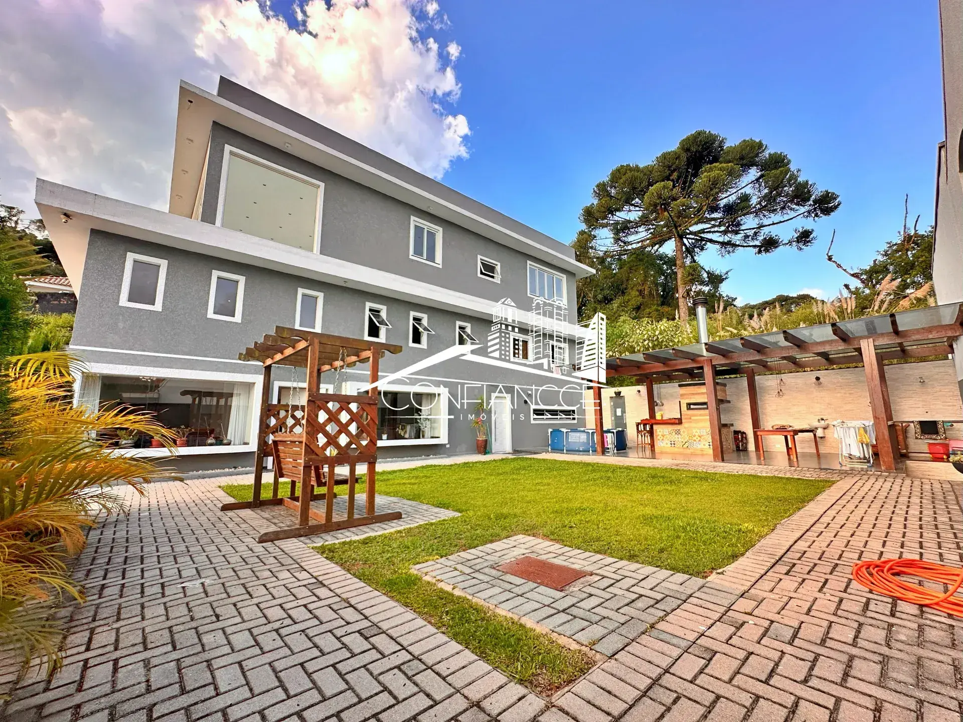 House with 4 bedrooms, 3 bathrooms and 6 parking — photo 35