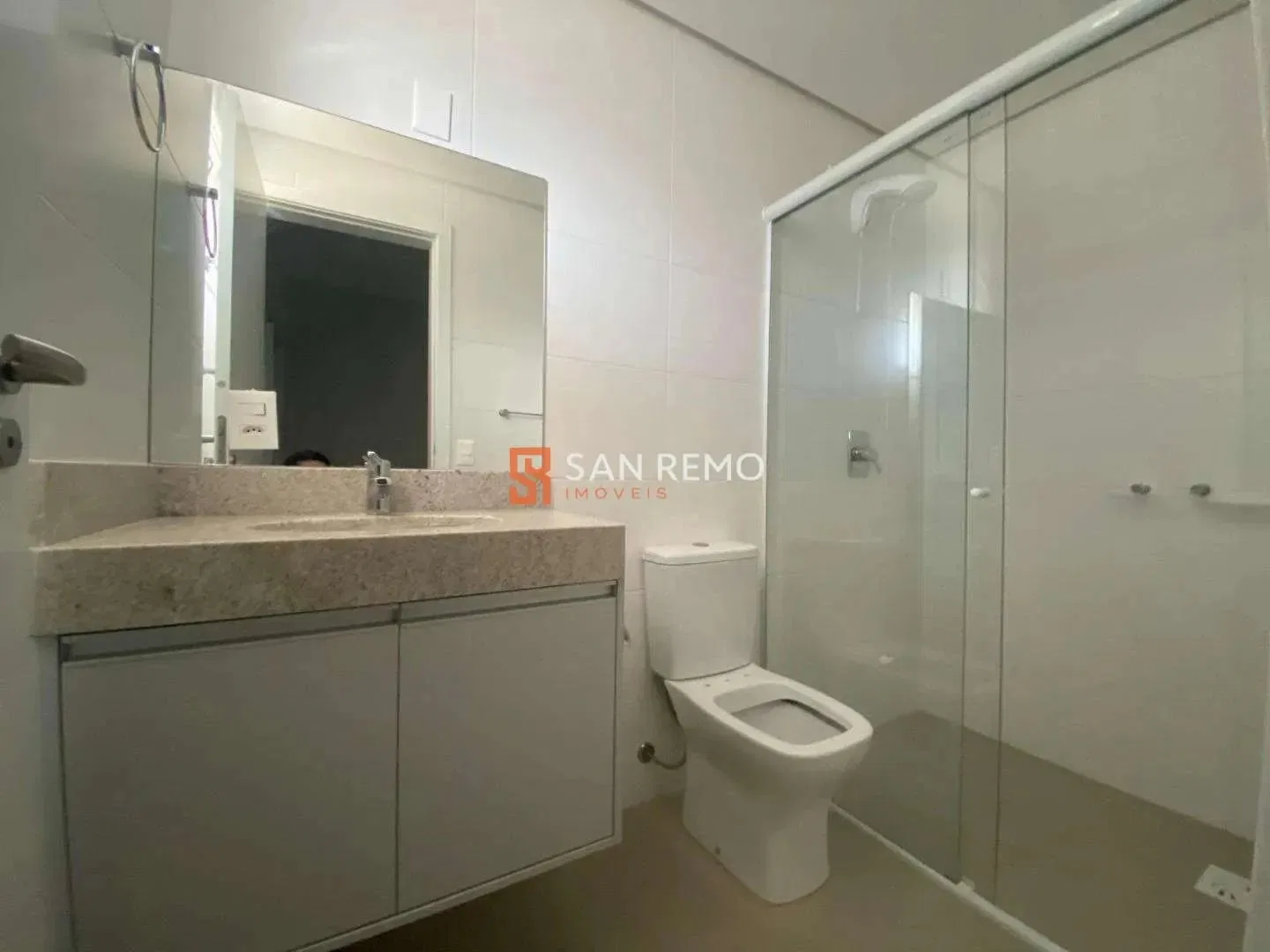 2-bedroom apartment with balcony and 1 parking space — photo 4