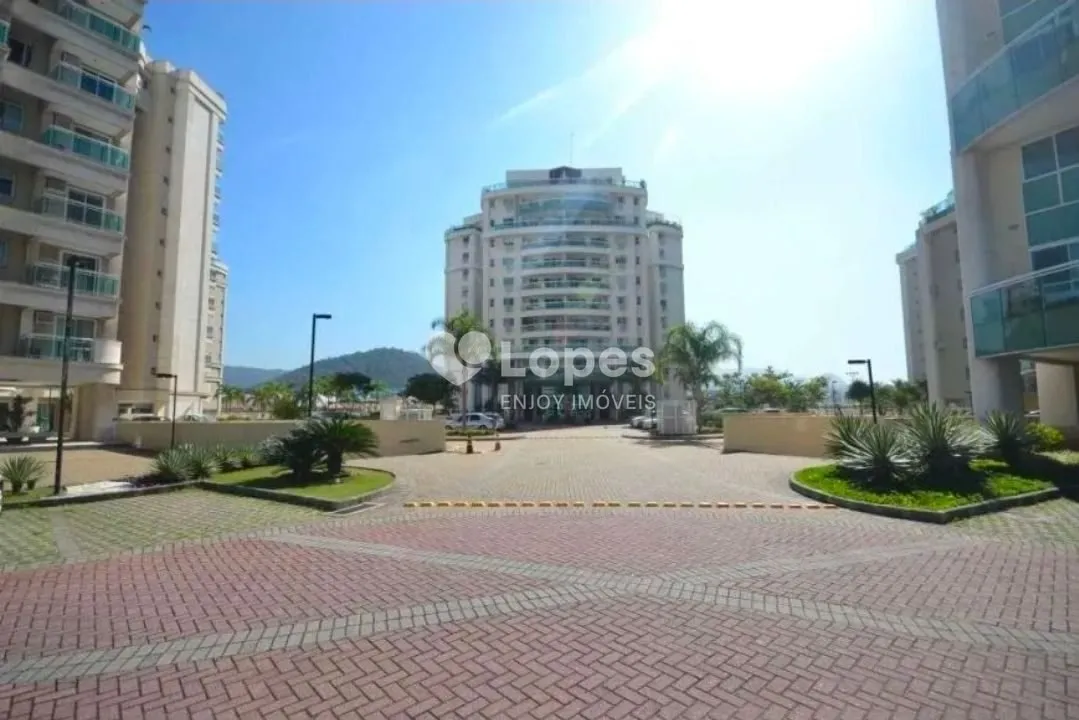 Квартира 221 м² з 4 спальнями та 3 ванними — photo 14