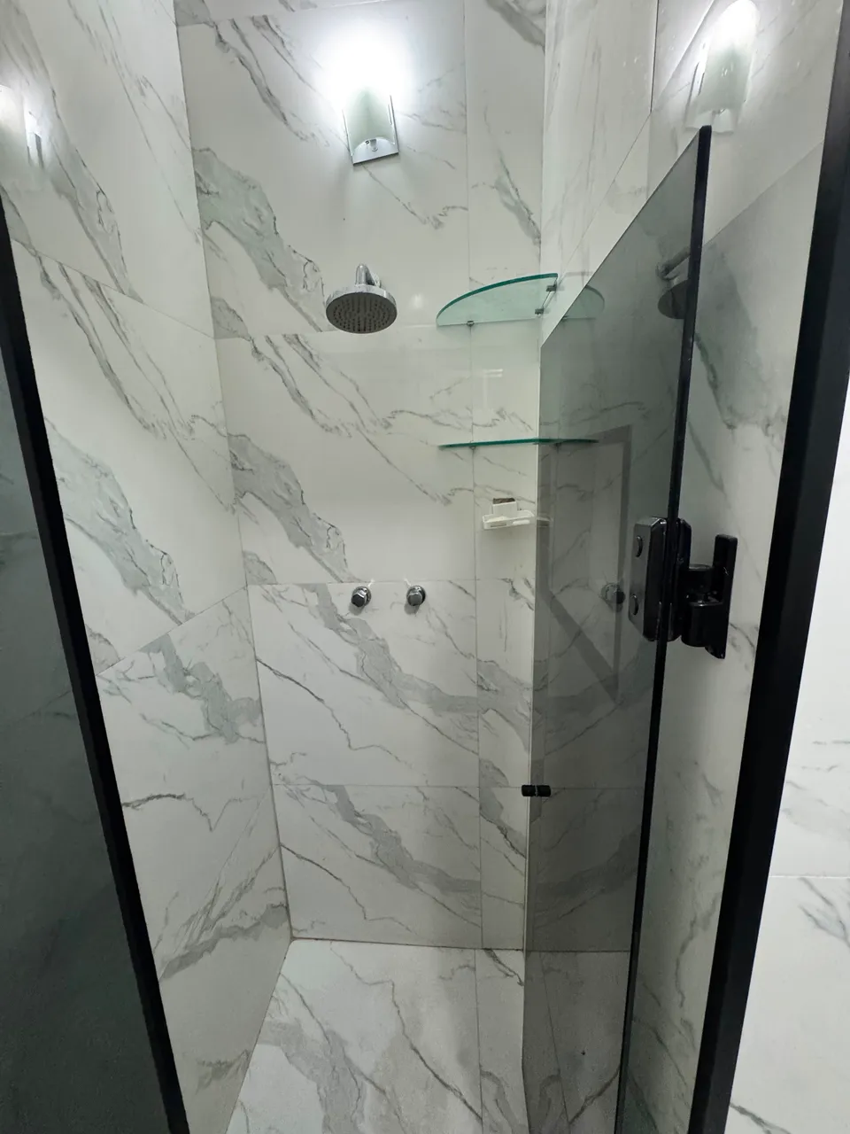 Квартира з 2 спальнями та 2 ванними без паркування — photo 7