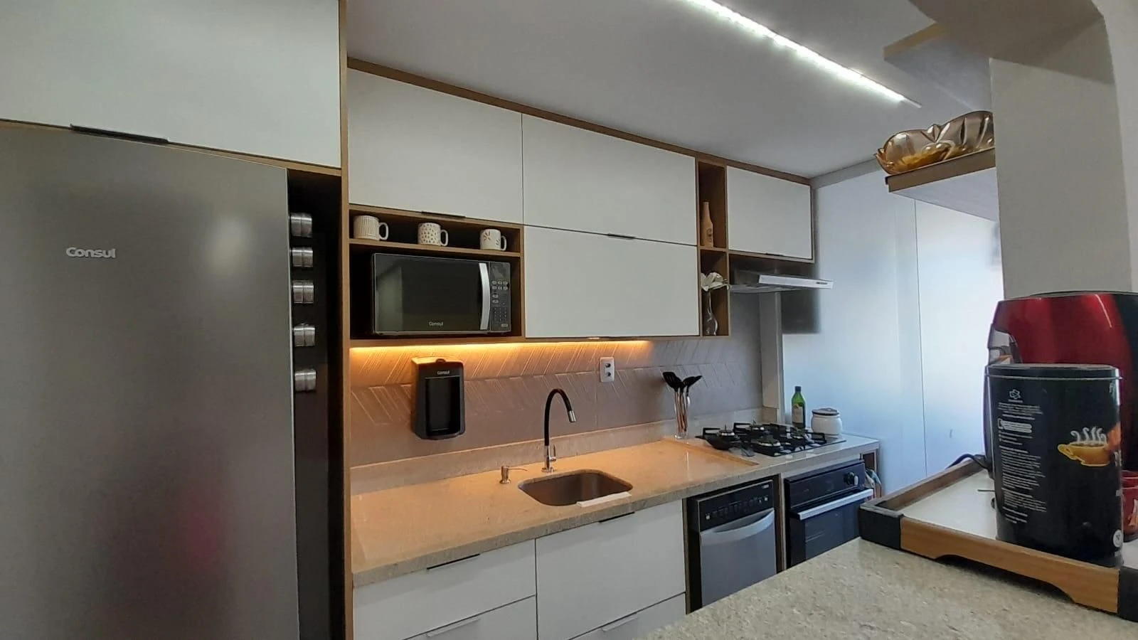 Apartamento mobiliado de 2 quartos com espaço de home office — photo 15