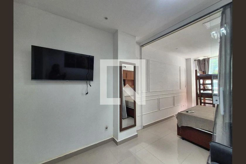 Apartamento amueblado de 1 dormitorio con 1 baño — photo 8