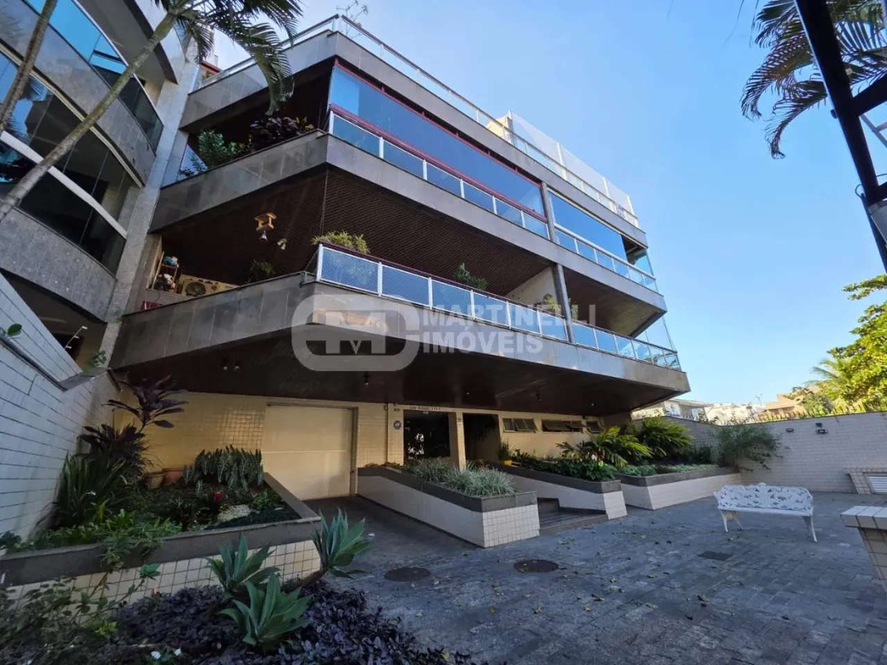 Top-floor duplex with 4 bedrooms and 5 bathrooms — photo 8
