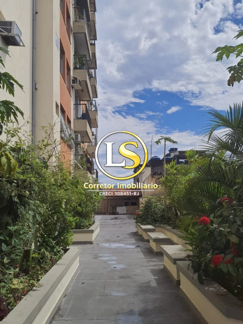 Unfurnished 60 m² apartment with 2 bedrooms and balcony