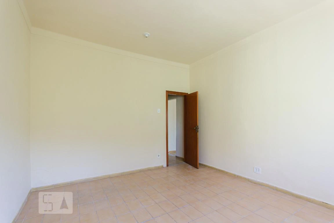 House, 200 m², with a grill on the balcony — photo 34
