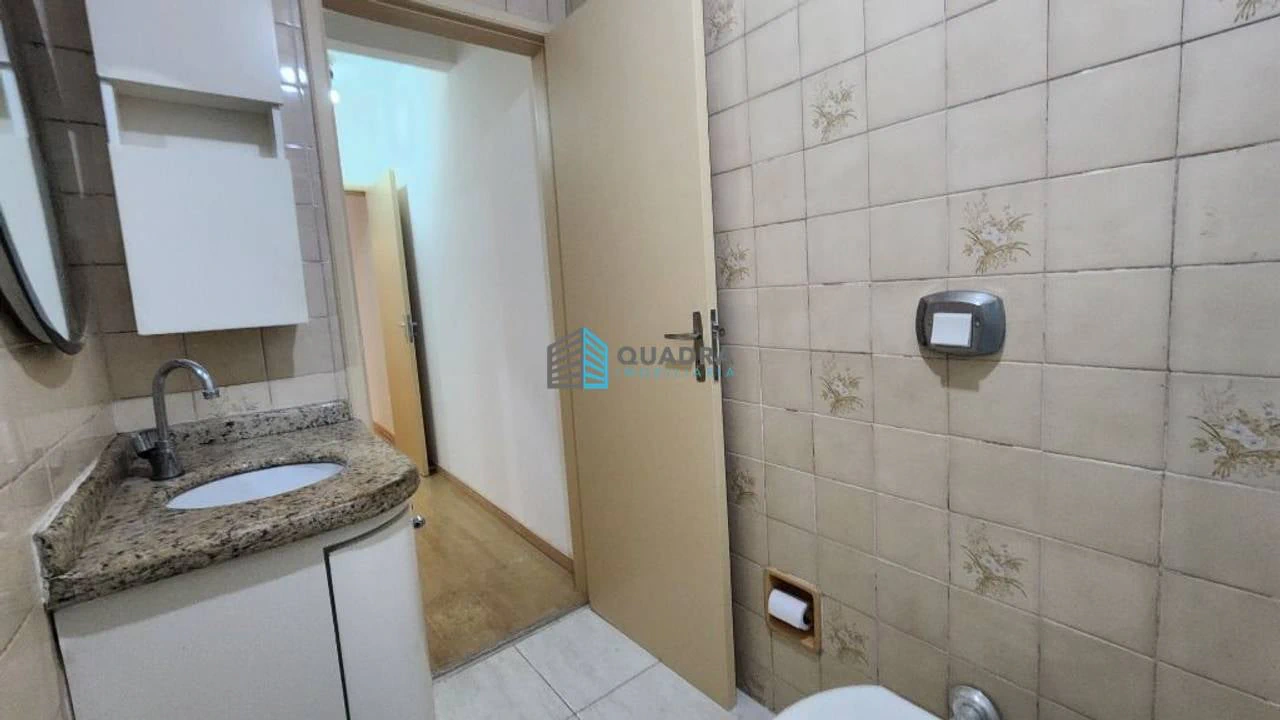 Departamento con piso de madera o laminado en Florianópolis — photo 2