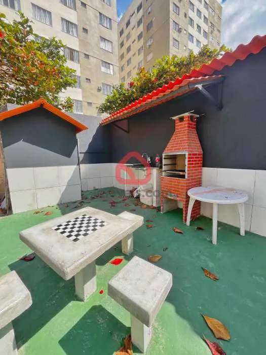 Furnished apartment, 50 m², with a glass-enclosed balcony — photo 8