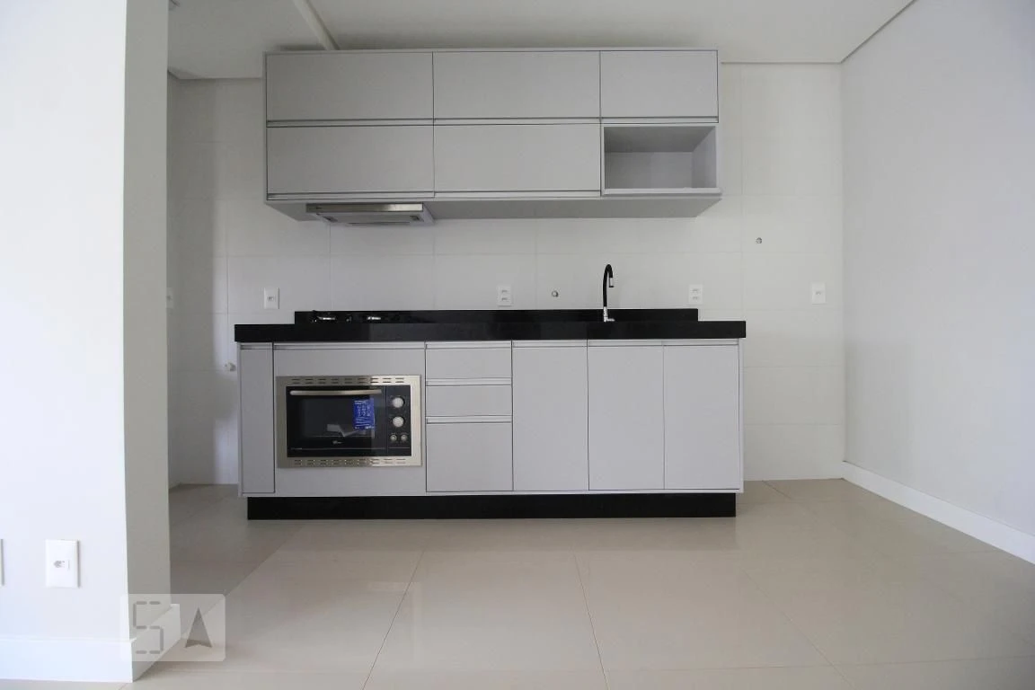 Furnished apartment, 76 m², with a grill on the balcony — photo 3