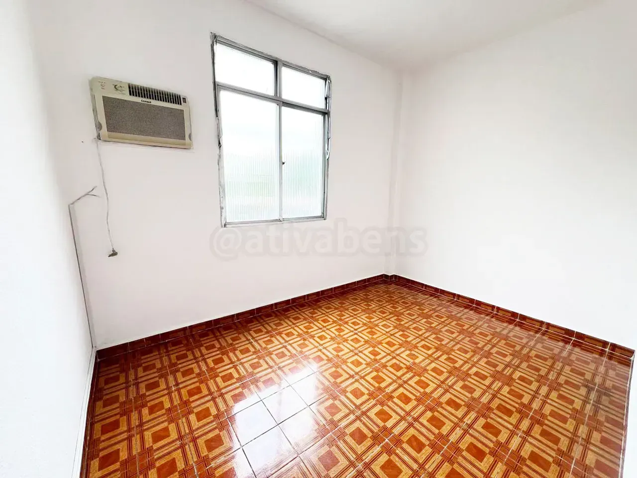 Unfurnished apartment with 2 bedrooms and 1 parking space — photo 5