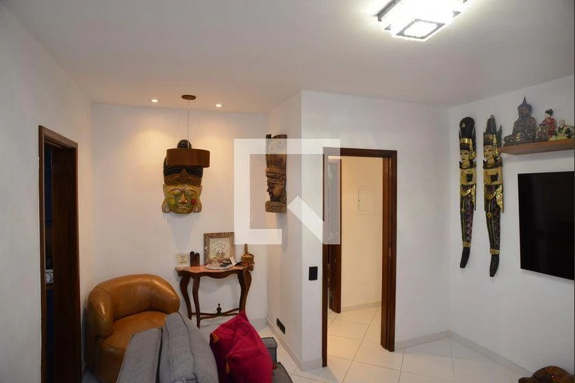 Furnished apartment with balcony and 2 en-suite bedrooms — photo 37