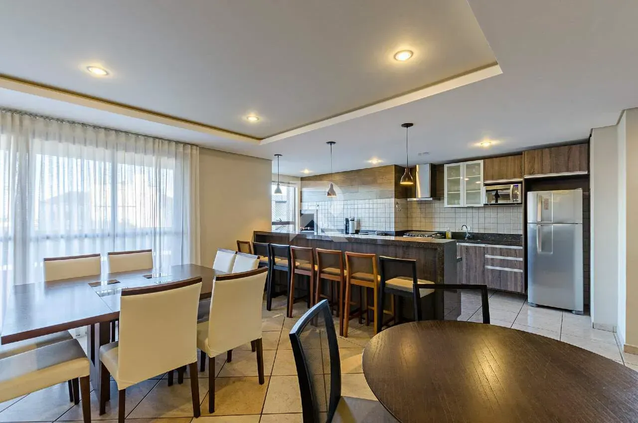 3-bedroom apartment with 3 parking spaces and home office — photo 34