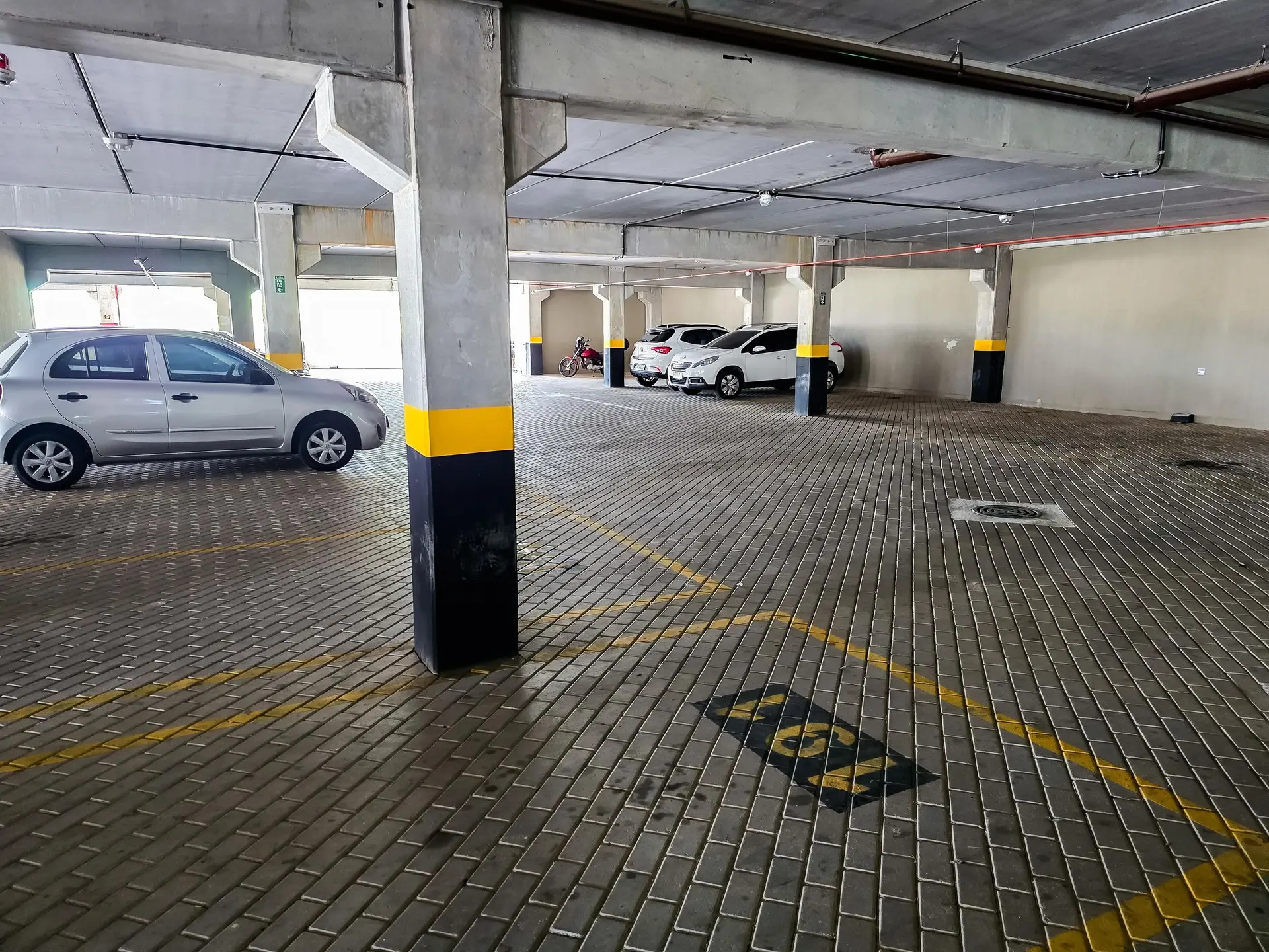 Apartamento sin amueblar con 2 dormitorios y 2 baños — photo 8