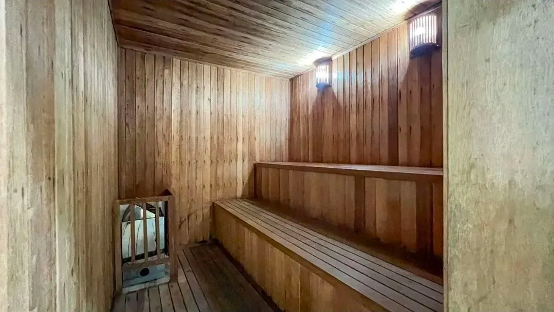 Washing machine in a 2-bedroom apartment, 45 m² — photo 18