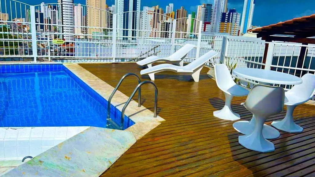 Furnished 1-bedroom apartment with private garden and parking — photo 8