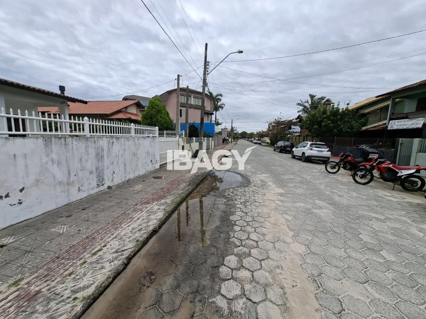 4-bedroom house with a water view in Florianópolis — photo 11