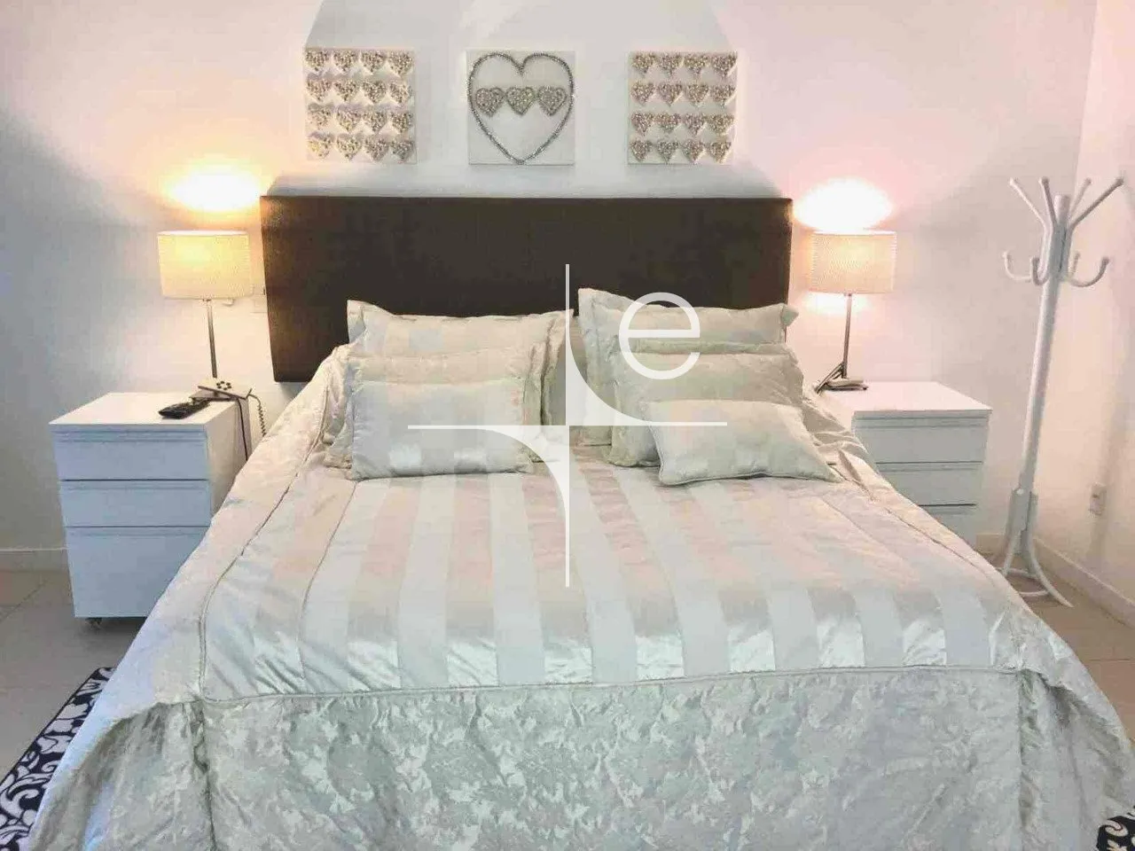 Furnished house with 7 bedrooms and a balcony BBQ — photo 35