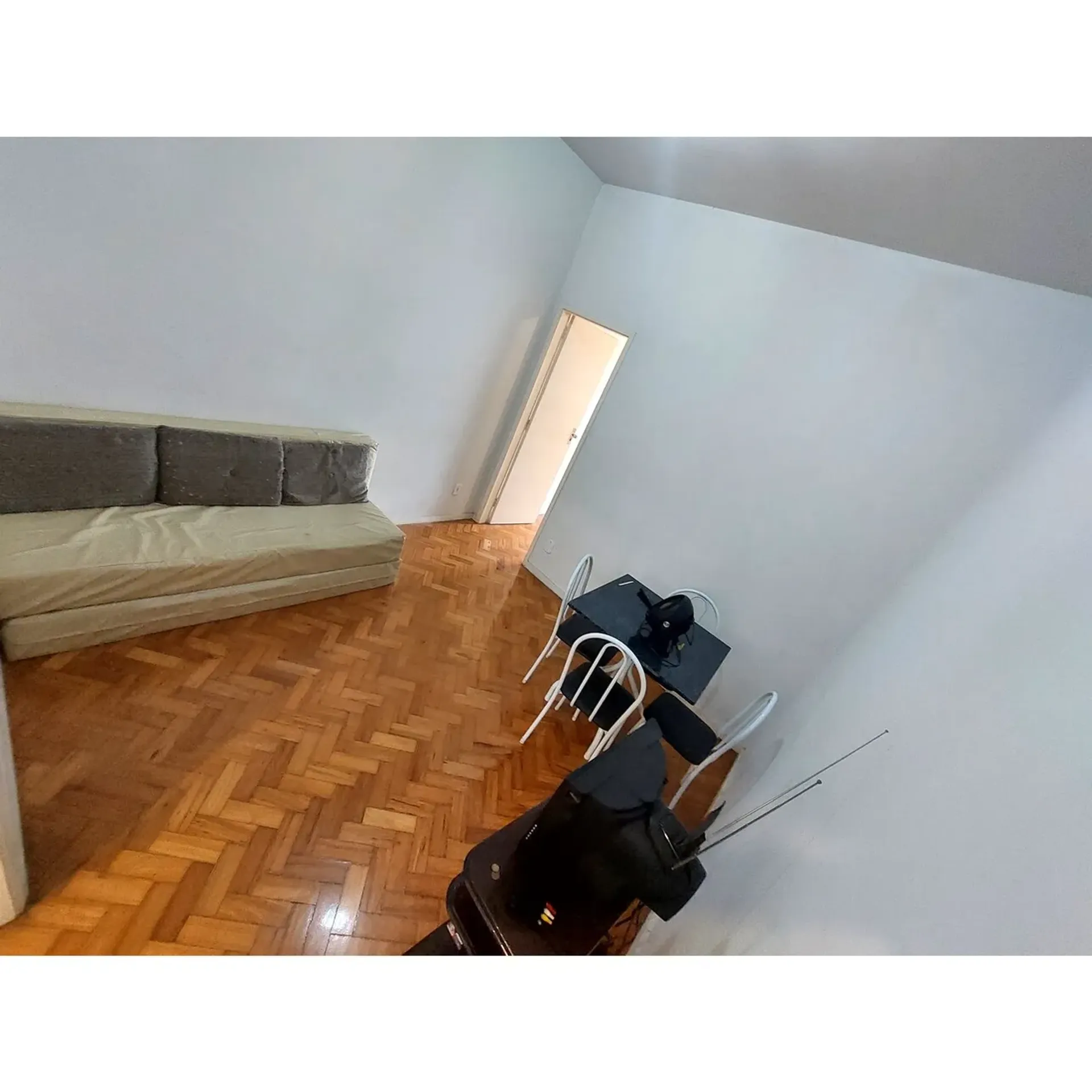 Apartment on the 5th floor with a washing machine
