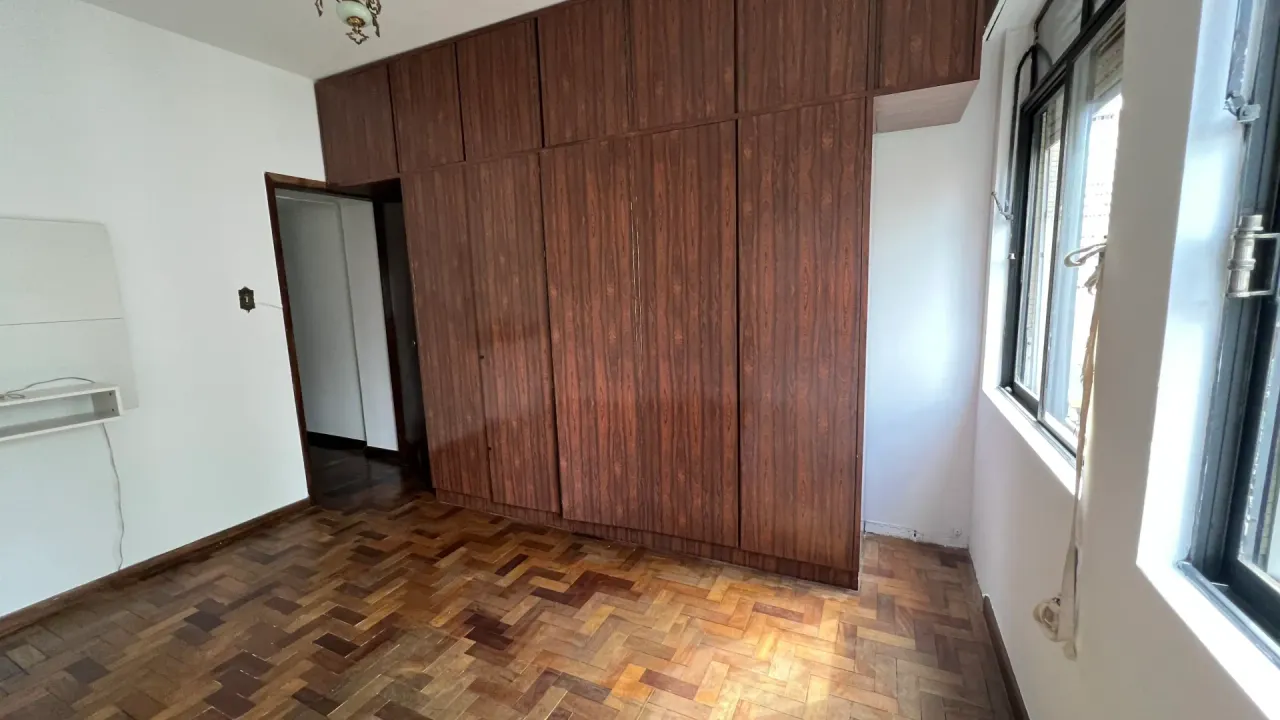 Apartment with 2 bedrooms and an in-unit maid room — photo 2