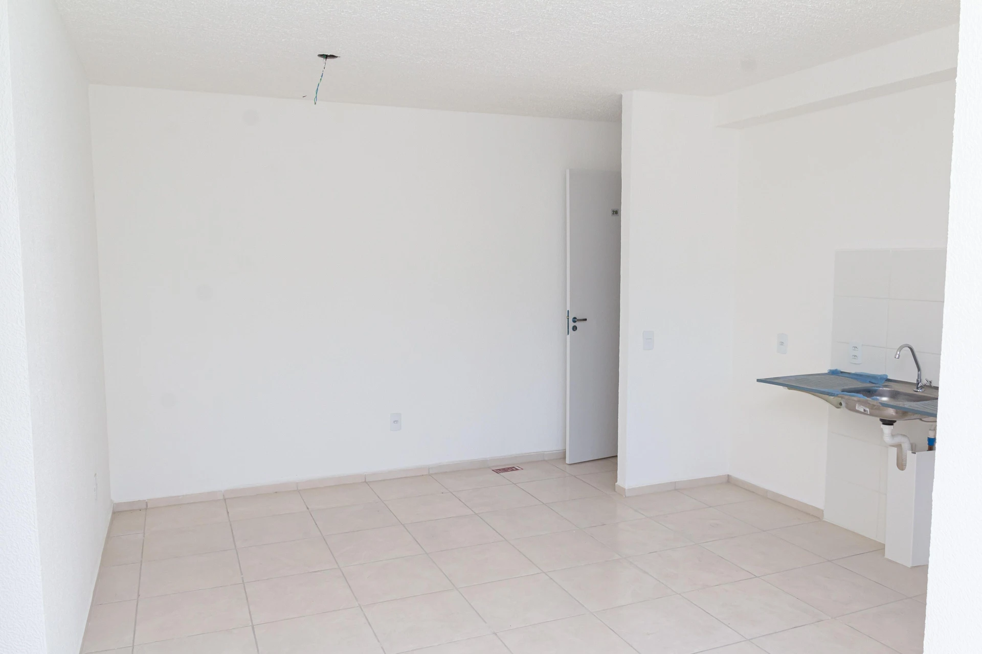 2-bedroom apartment in a building with a pool — photo 68