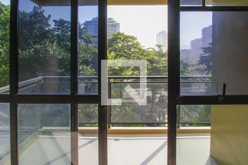 78 m² apartment with 2 bedrooms and 2 parking spaces