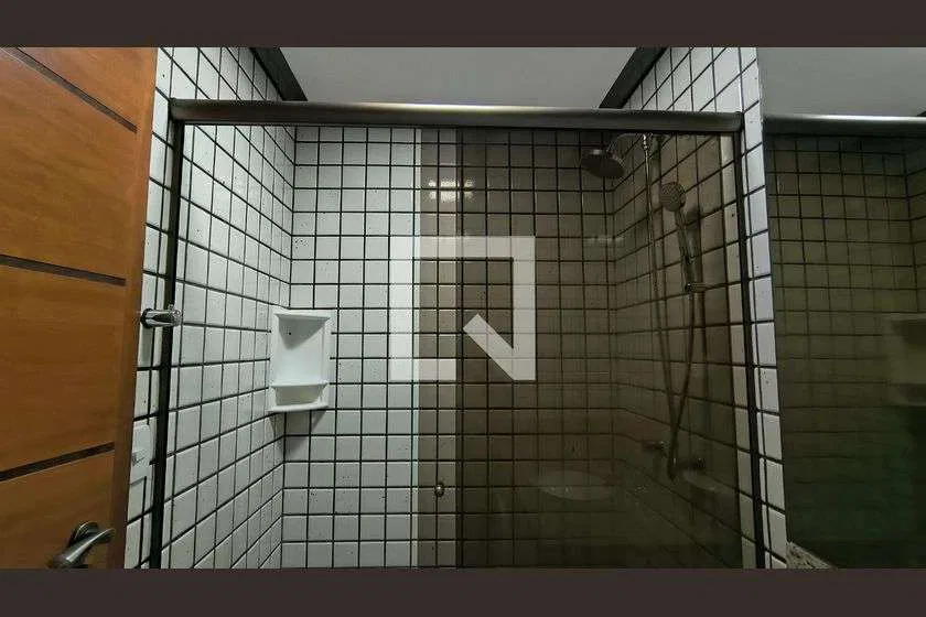 Sobrado em condomínio com 3 suítes e varanda de vidro — photo 4