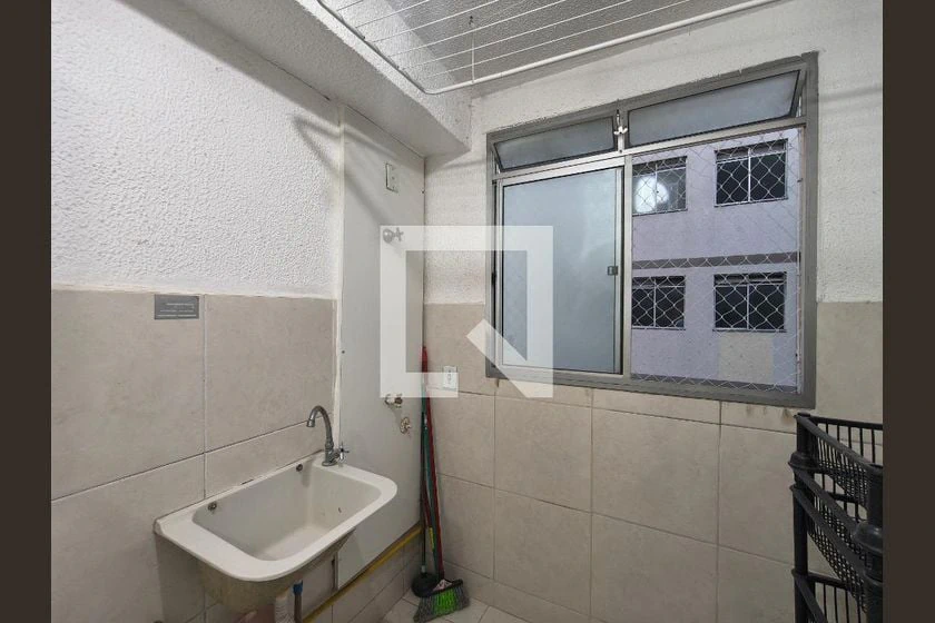Apartamento amueblado de 2 dormitorios con cocina a gas — photo 16